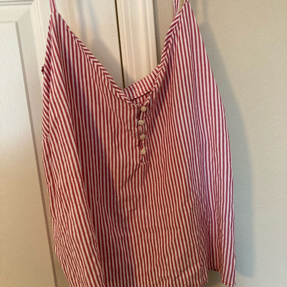 Old navy crop top size xxl
